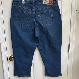 Levi’ wedgie straight jeans